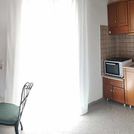 Alexandra'S Apartments Acharavi  Luaran gambar