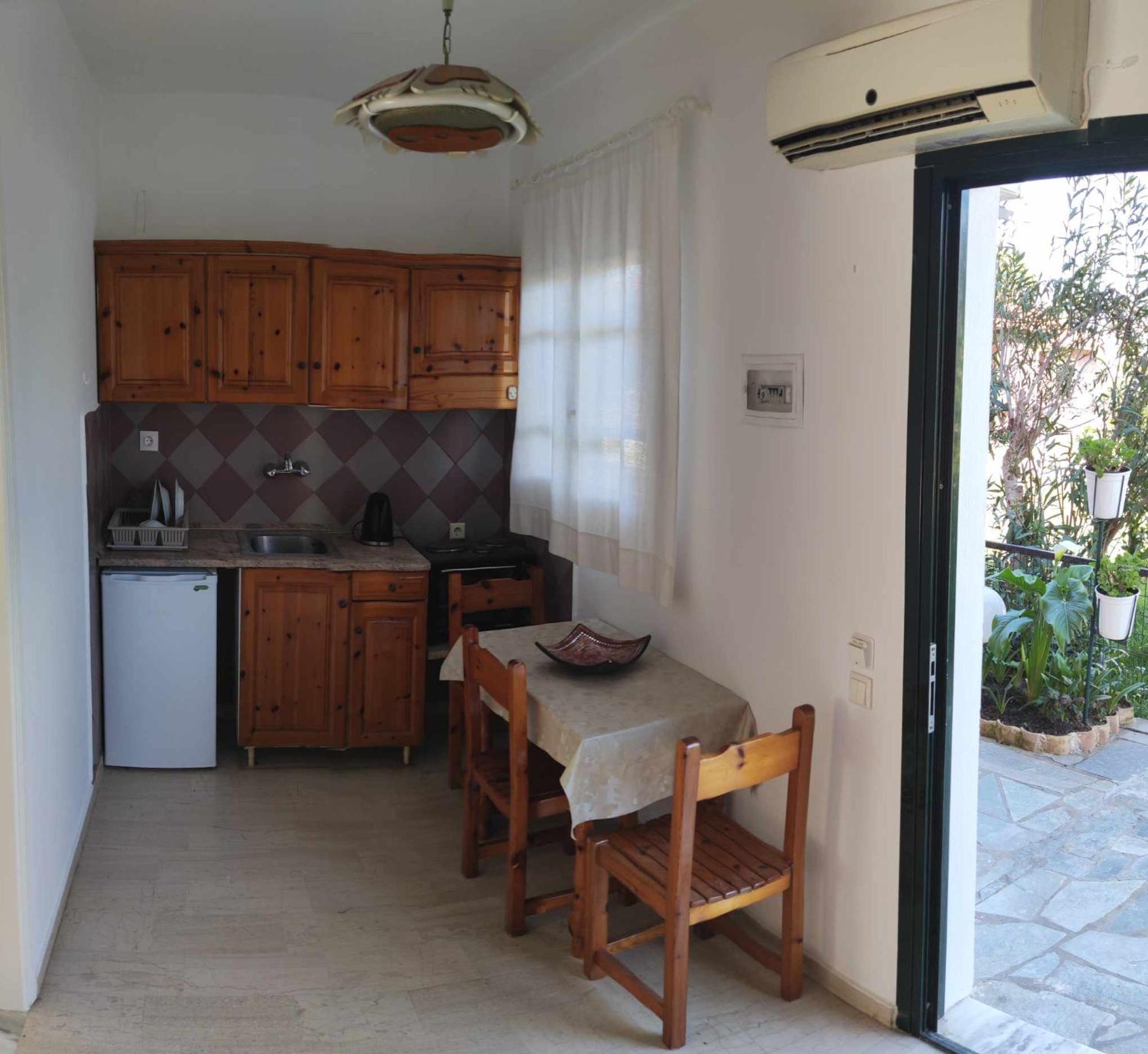 Alexandra'S Apartments Acharavi  Luaran gambar